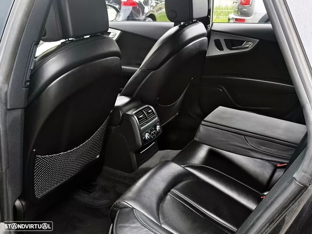 Audi A7 Sportback 3.0 TDI V6 quattro S-line S tronic - 13
