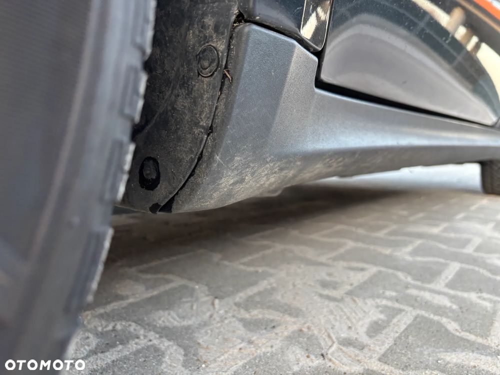 Mercedes-Benz Klasa A 160 BlueEFFICIENCY Elegance Special Edition - 28