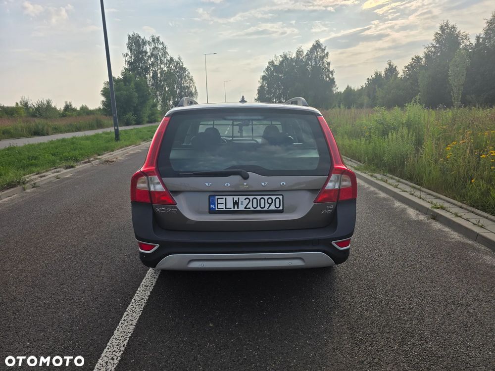 Volvo XC 70 3.2 AWD Momentum - 6