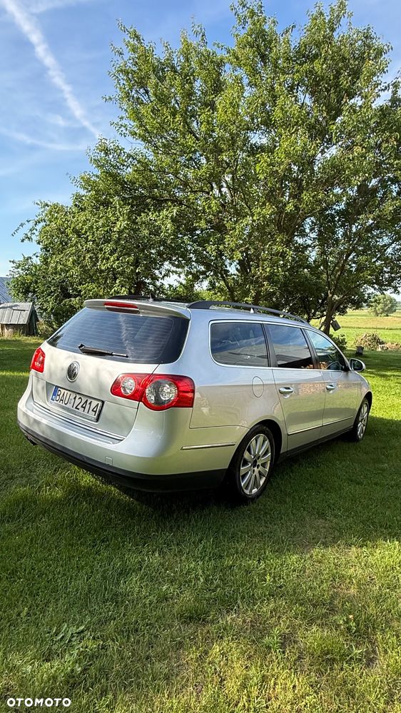 Volkswagen Passat 2.0 TDI DPF Comfortline - 2