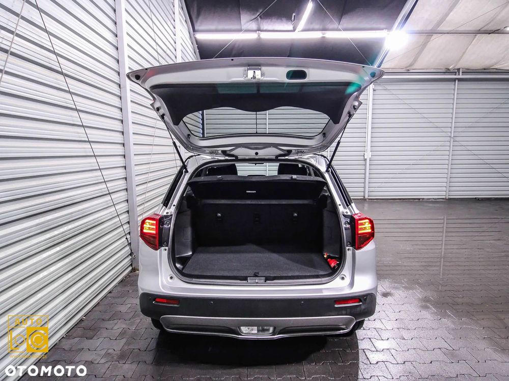 Suzuki Vitara 1.5 Strong Hybrid Premium 4WD AGS - 13