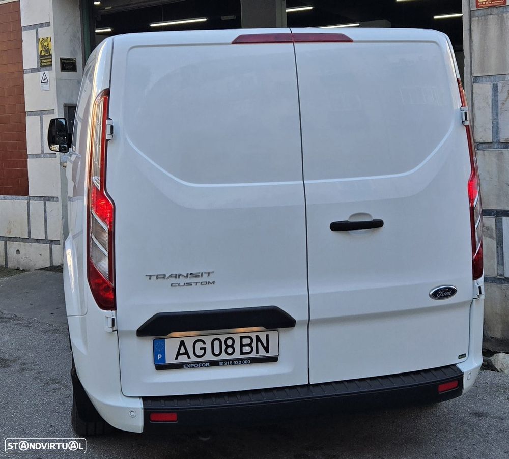 Ford Transit Custom - 8