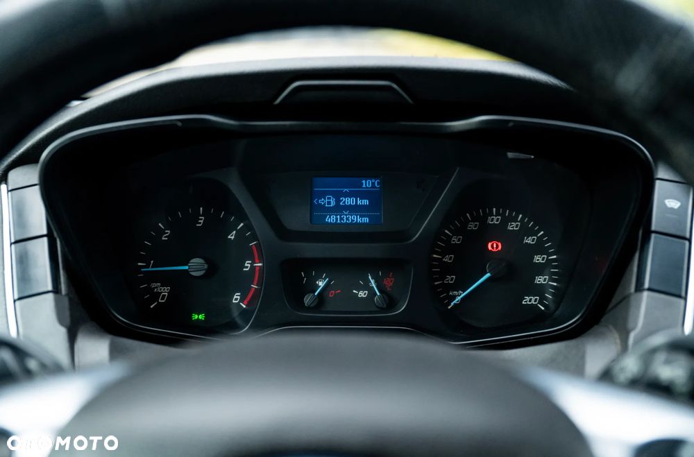Ford Transit - 10