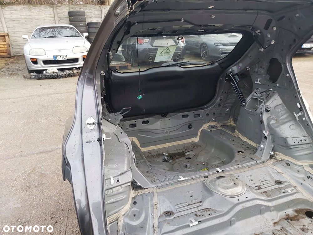 Toyota Yaris Cross Błotnik prawy tył ćwiartka prawa - 3