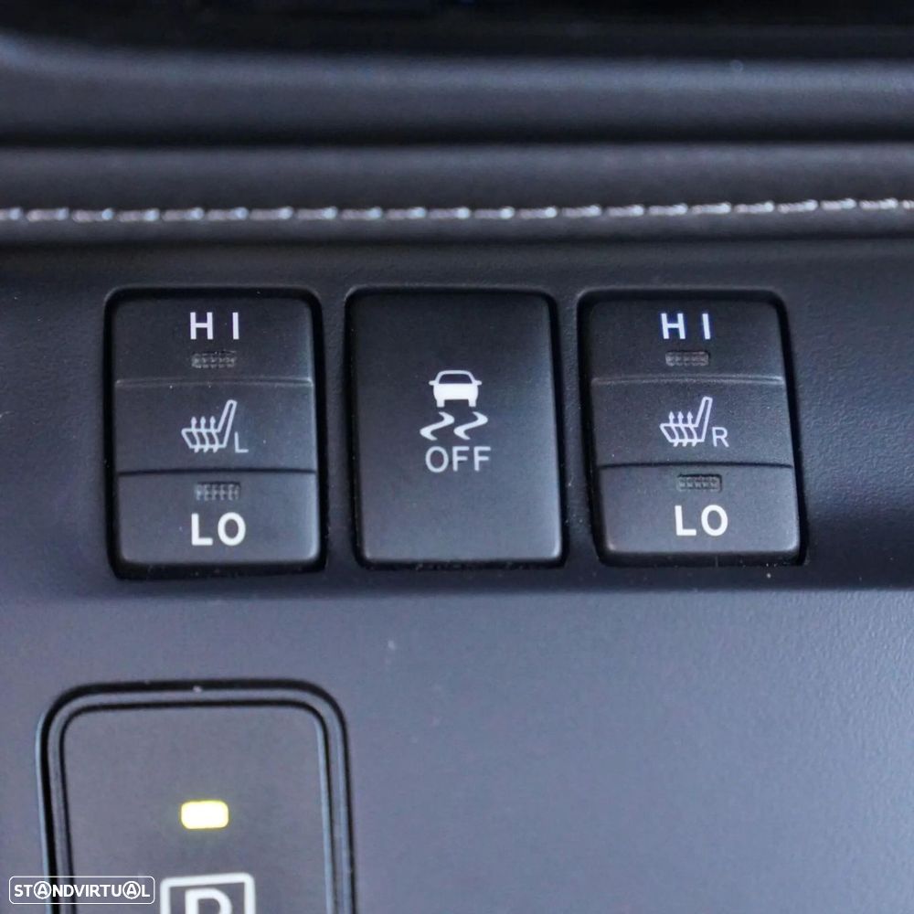 Toyota Auris 1.8 HSD Active - 30