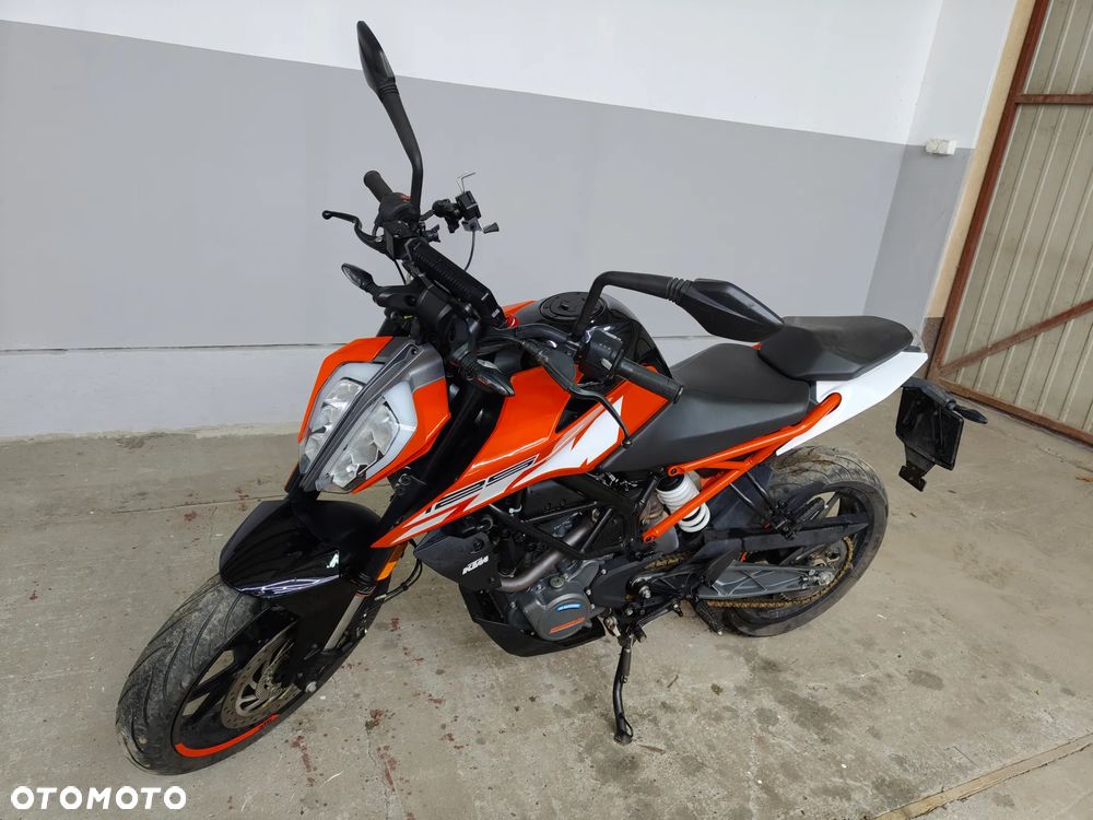 KTM Duke 125 - 4