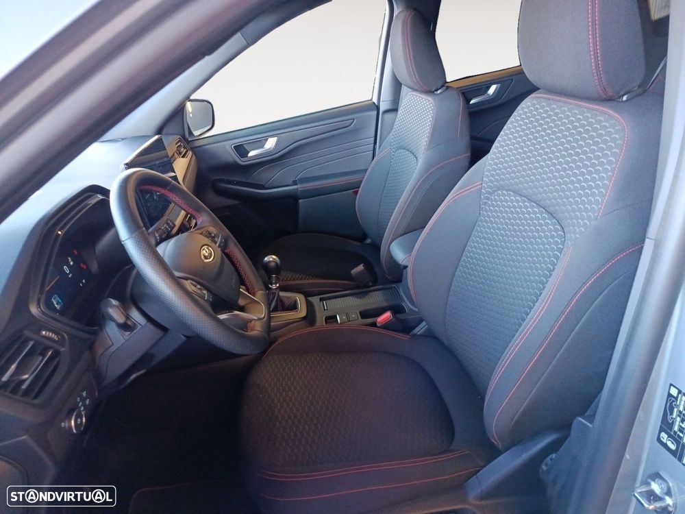 Ford Kuga 1.5 EcoBoost ST-Line X - 9
