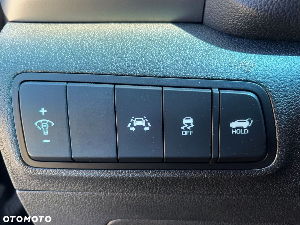 Hyundai Tucson 1.7 CRDI BlueDrive GO 2WD DCT - 14