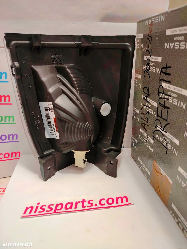 Far semnalizator Cabstar model 2002-2006 piese - 16