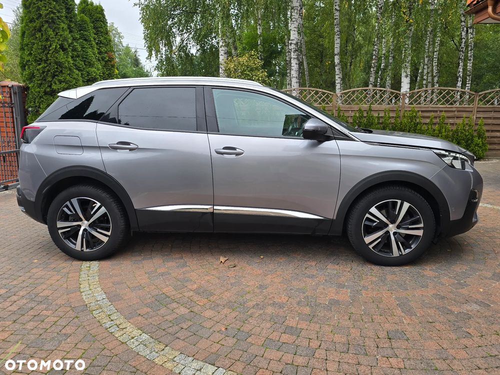 Peugeot 3008 1.2 PureTech Allure S&S - 11