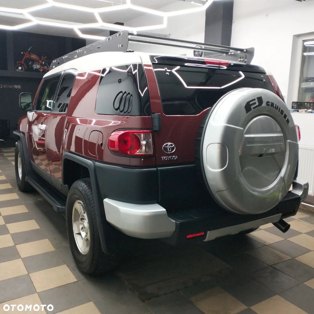 Toyota FJ - 5