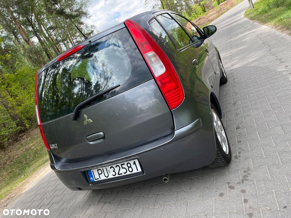 Mitsubishi Colt - 10