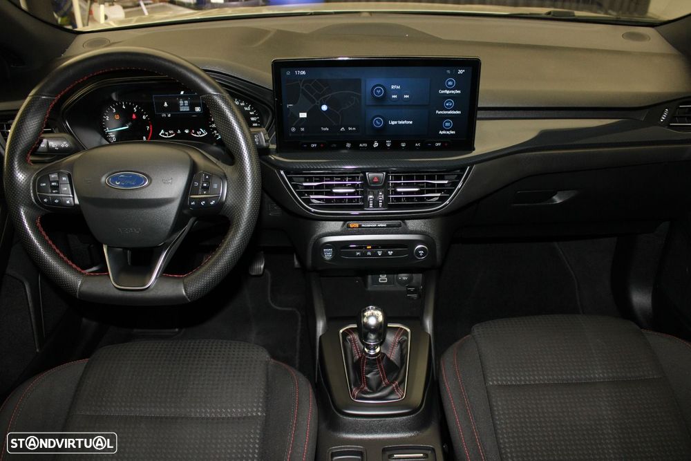 Ford Focus 1.0 EcoBoost MHEV ST-Line - 10