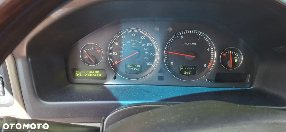 Volvo XC 70 - 7