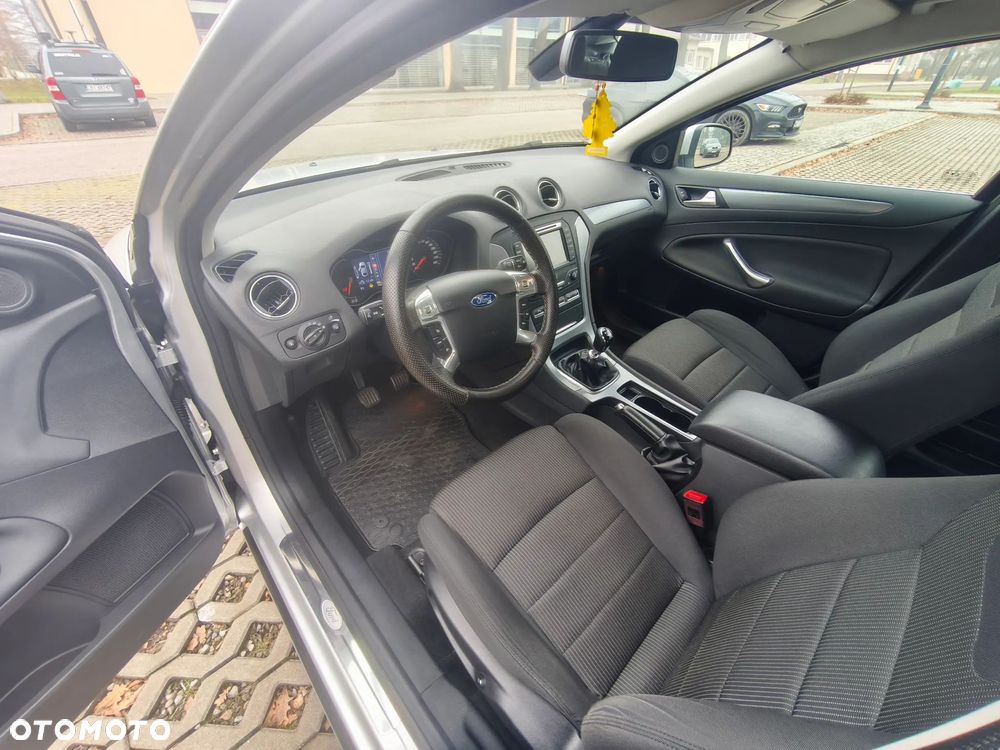 Ford Mondeo 2.0 TDCi Titanium - 8