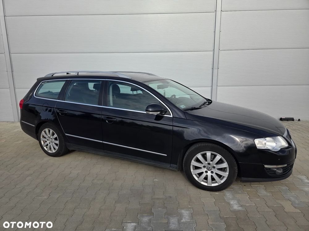 Volkswagen Passat - 2