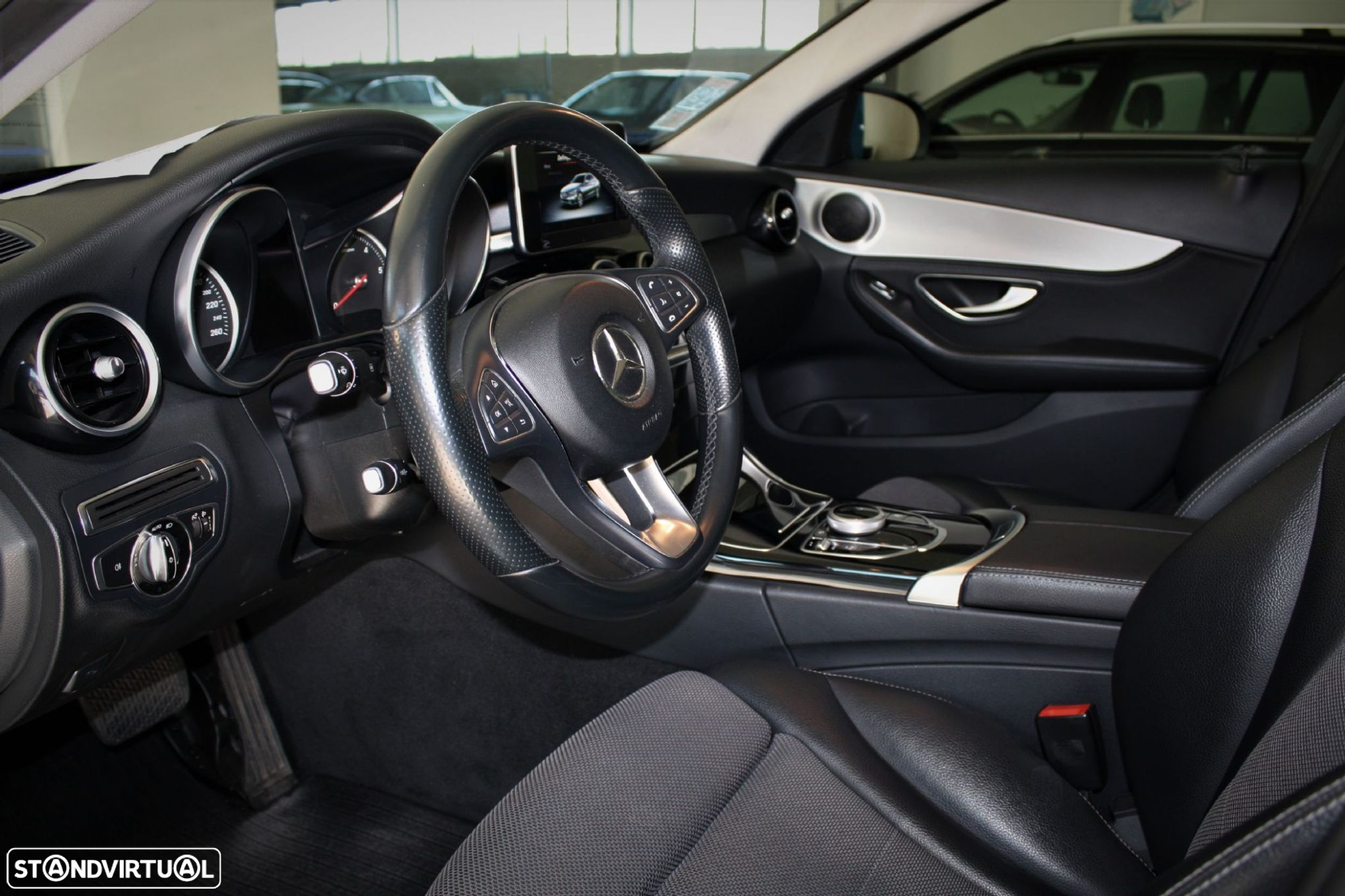 Mercedes-Benz C 220 - 6