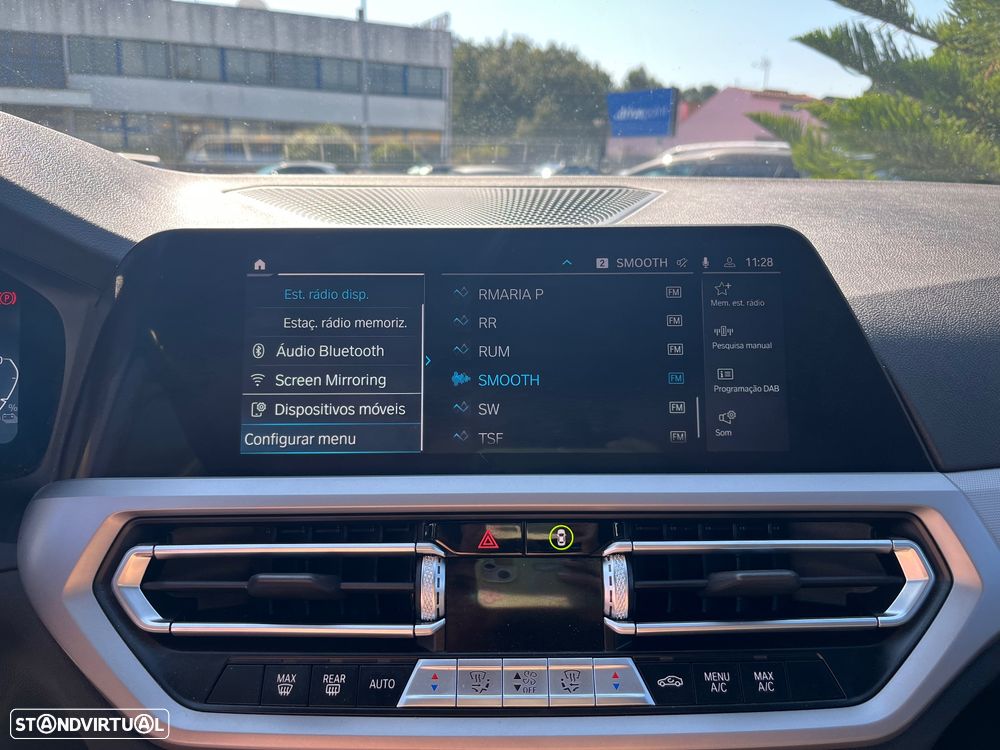 BMW 320 e Corporate Edition Auto - 45