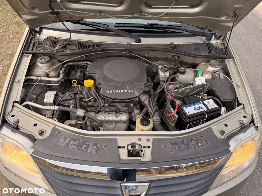 Dacia Logan 1.6 Laureate - 16