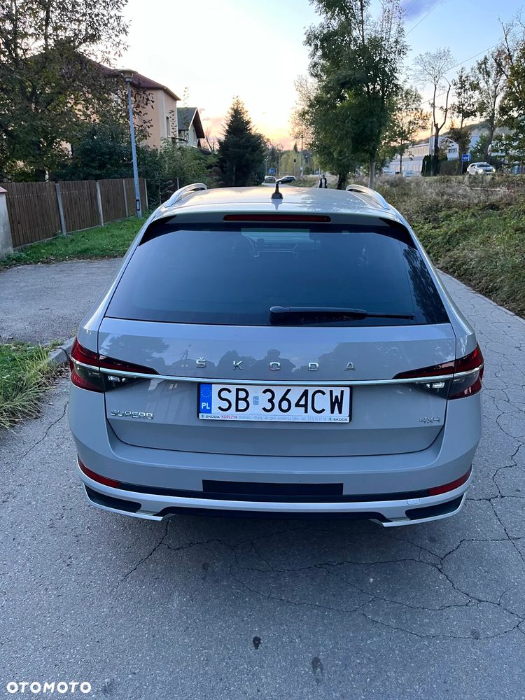 Skoda Superb 2.0 TSI 4x4 Scout DSG - 6