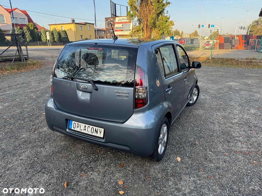 Daihatsu Sirion - 10