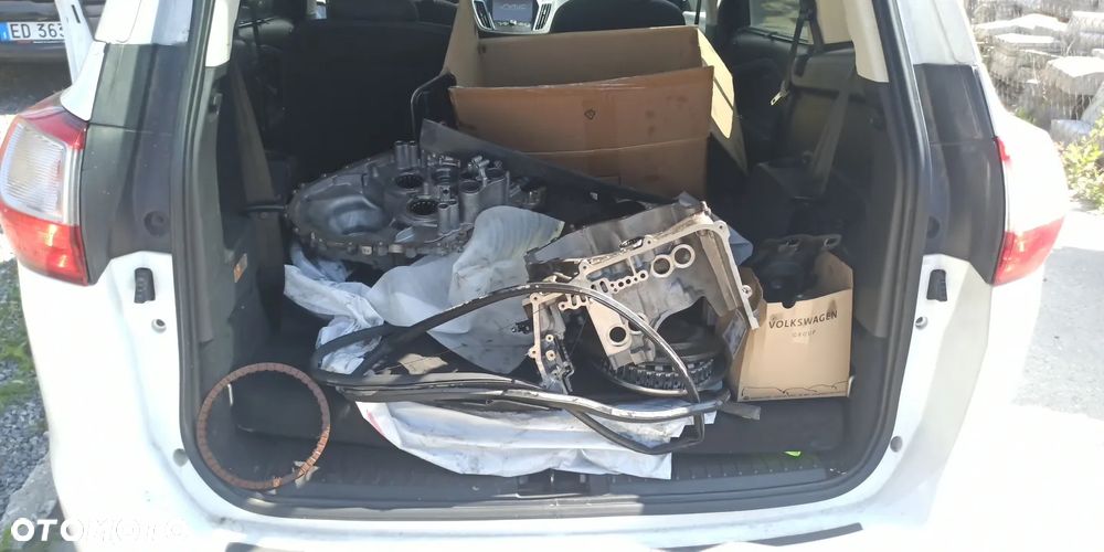 Ford Grand C-MAX 1.5 TDCi Start-Stopp-System Titanium - 17