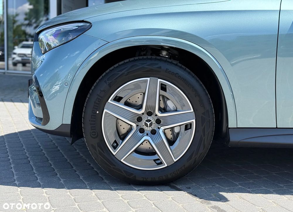 Mercedes-Benz GLC - 8