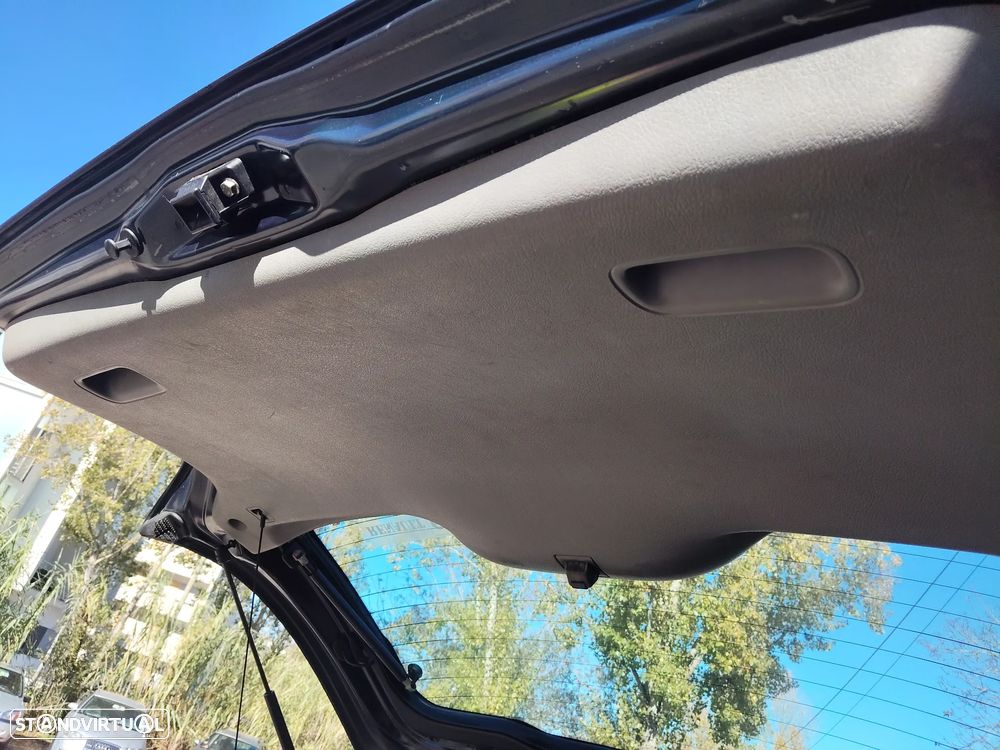 Renault Scénic 1.4 16V Conquest - 16