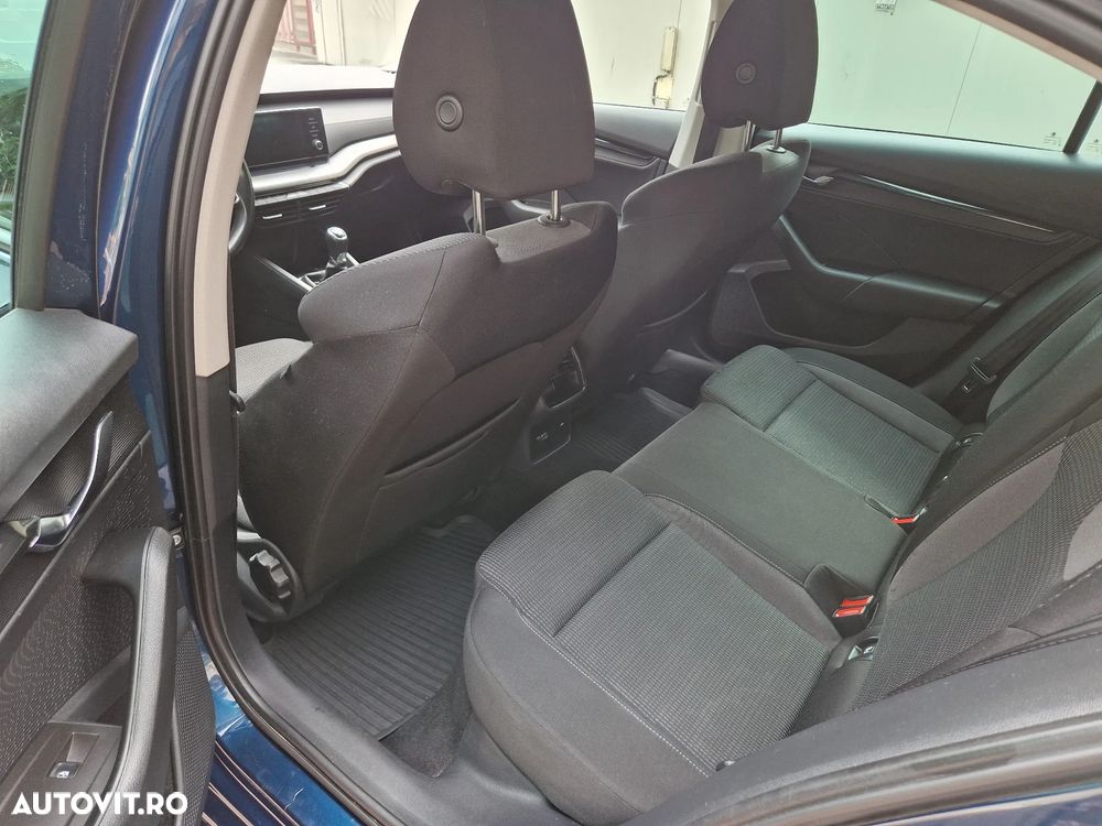 Skoda Octavia - 10