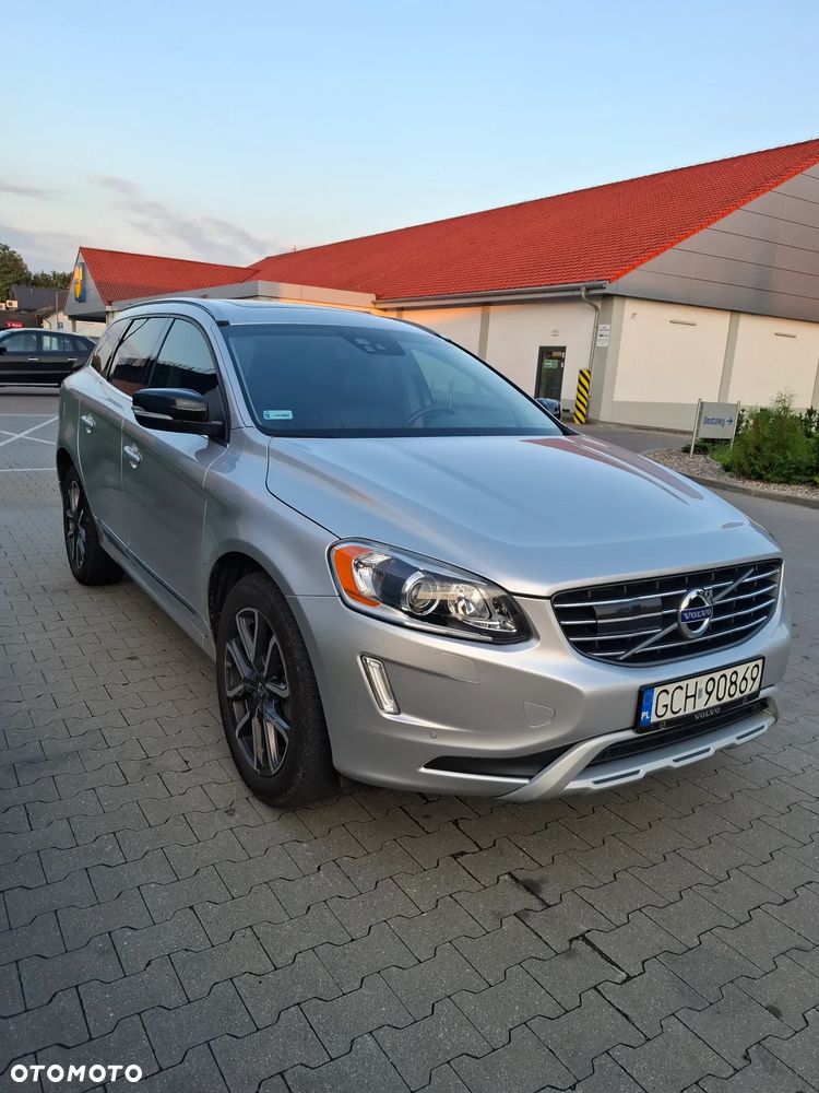 Volvo XC 60 T6 AWD Drive-E R-Design Momentum - 10