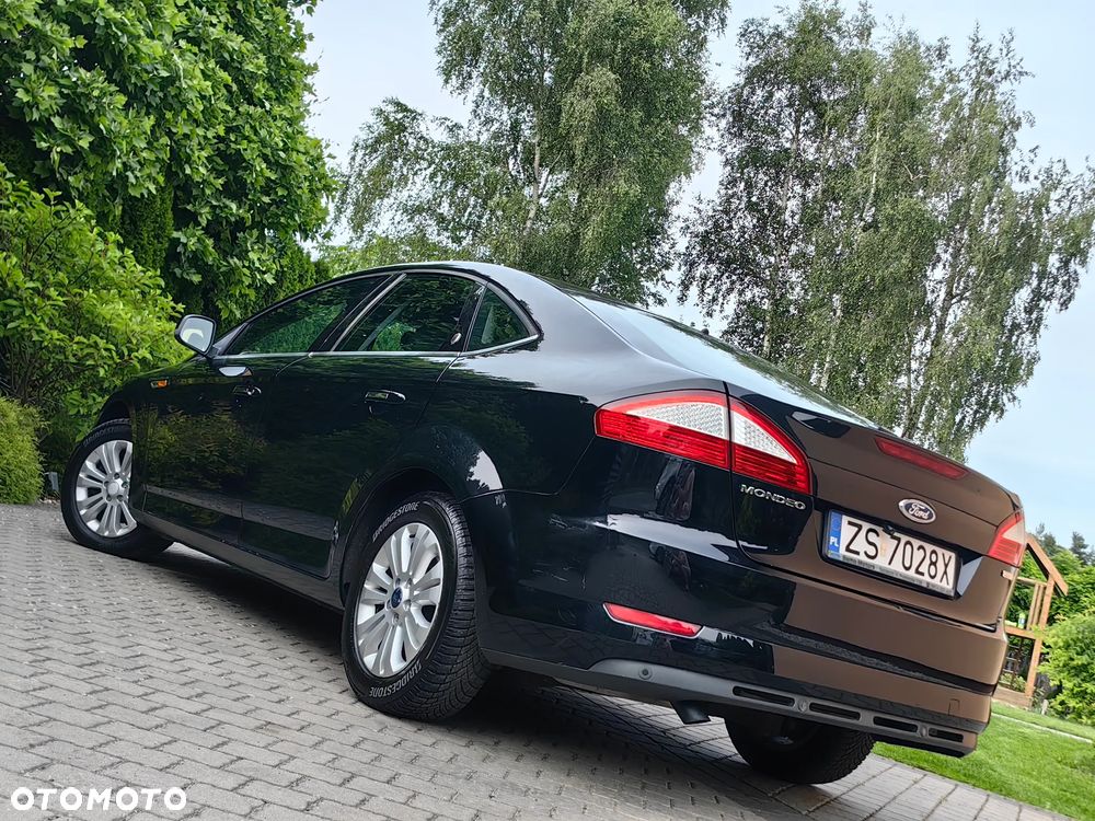 Ford Mondeo 1.8 TDCi Ghia - 26