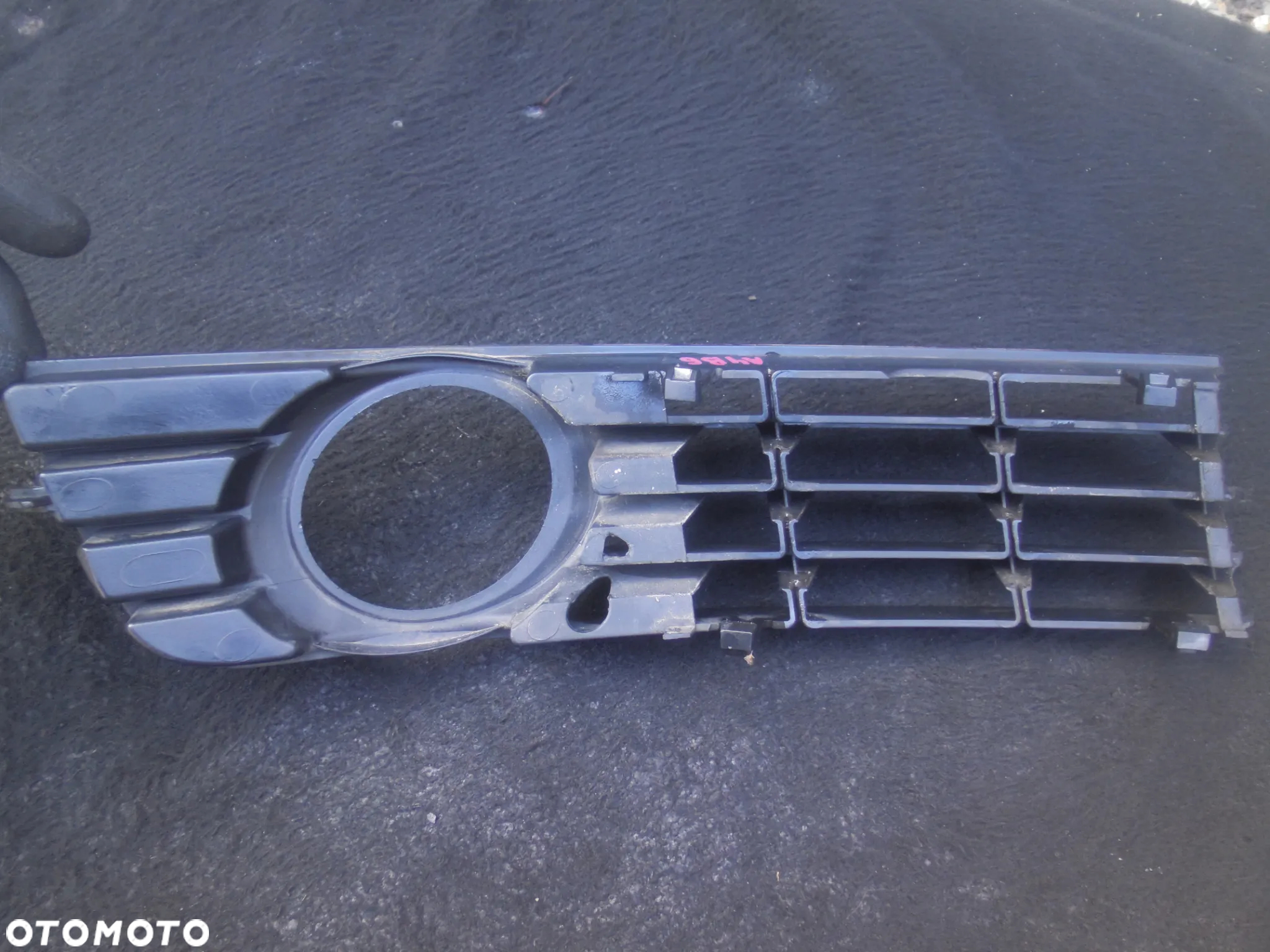 KRATKA ZDERZAKA LEWA 8E0807681 AUDI A4 B6 00-05 - 3