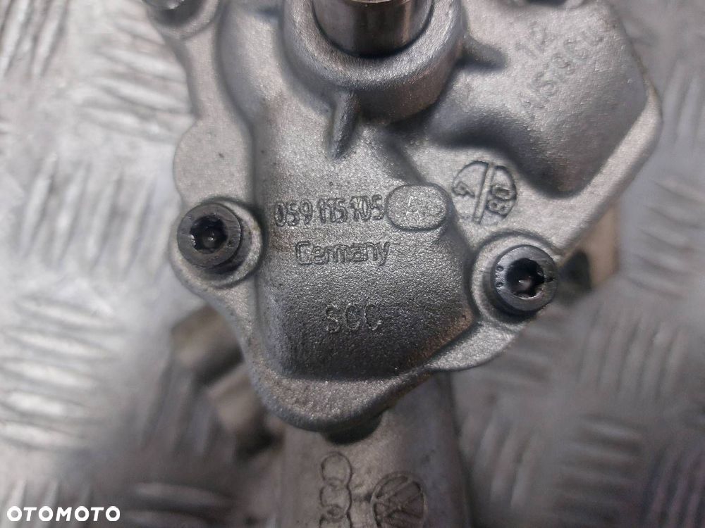 POMPA OLEJU + WAŁEK NAPĘD AUDI A6 C6 2.7 TDI C4000829SE 059109341A - 4