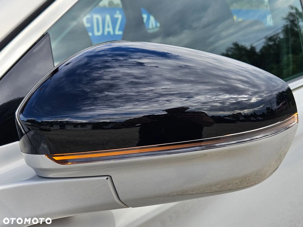 DS Automobiles DS 7 Crossback 1.6 E-Tense So Chic - 33