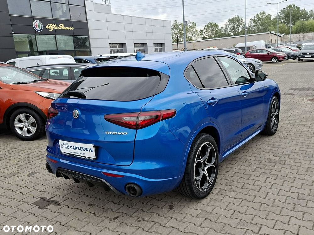 Alfa Romeo Stelvio - 19