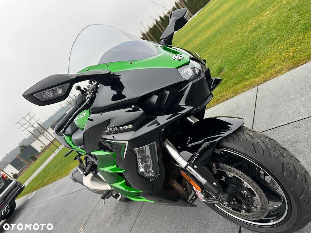 Kawasaki Ninja H2 SX - 18