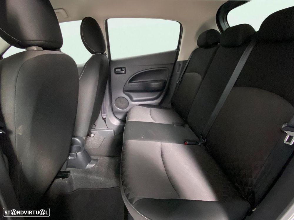 Mitsubishi Space Star 1.2 Intense - 17
