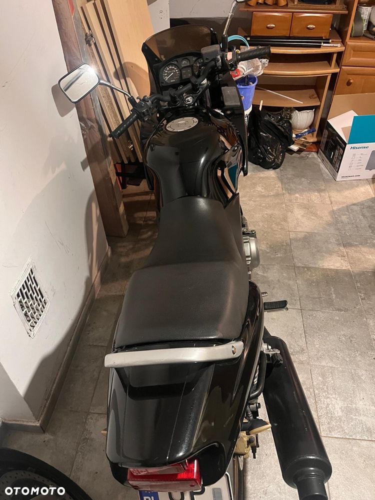 Honda CB - 4