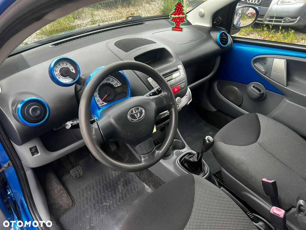 Toyota Aygo - 5
