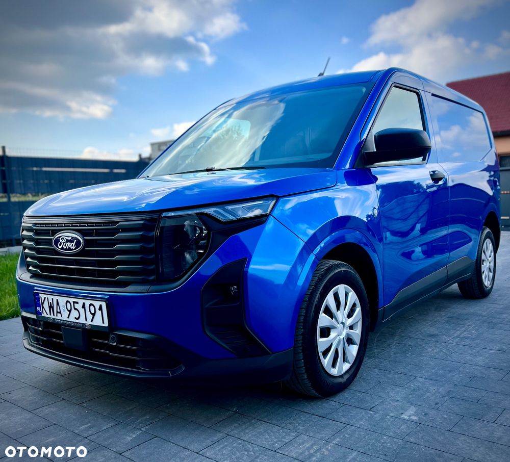 Ford Courier - 2