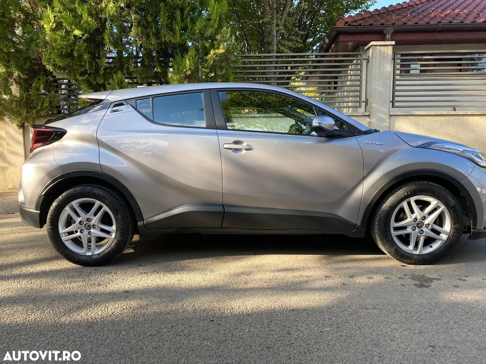 Toyota C-HR - 5