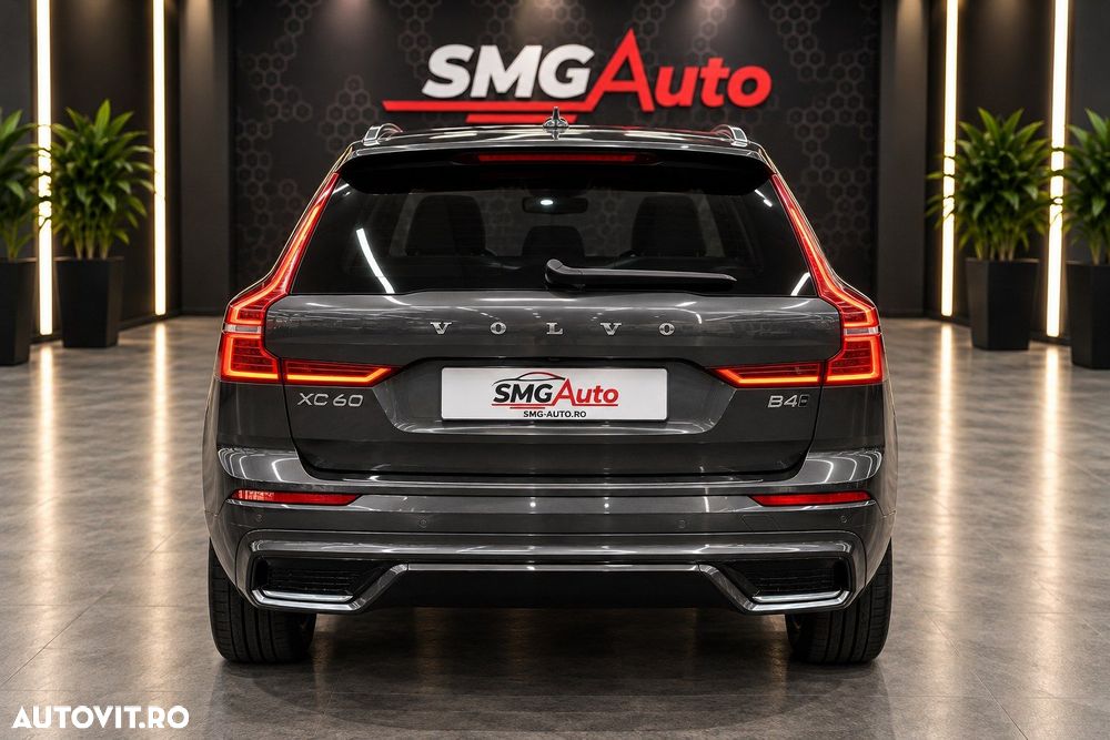 Volvo XC 60 B4 D AWD Ultimate Dark - 14