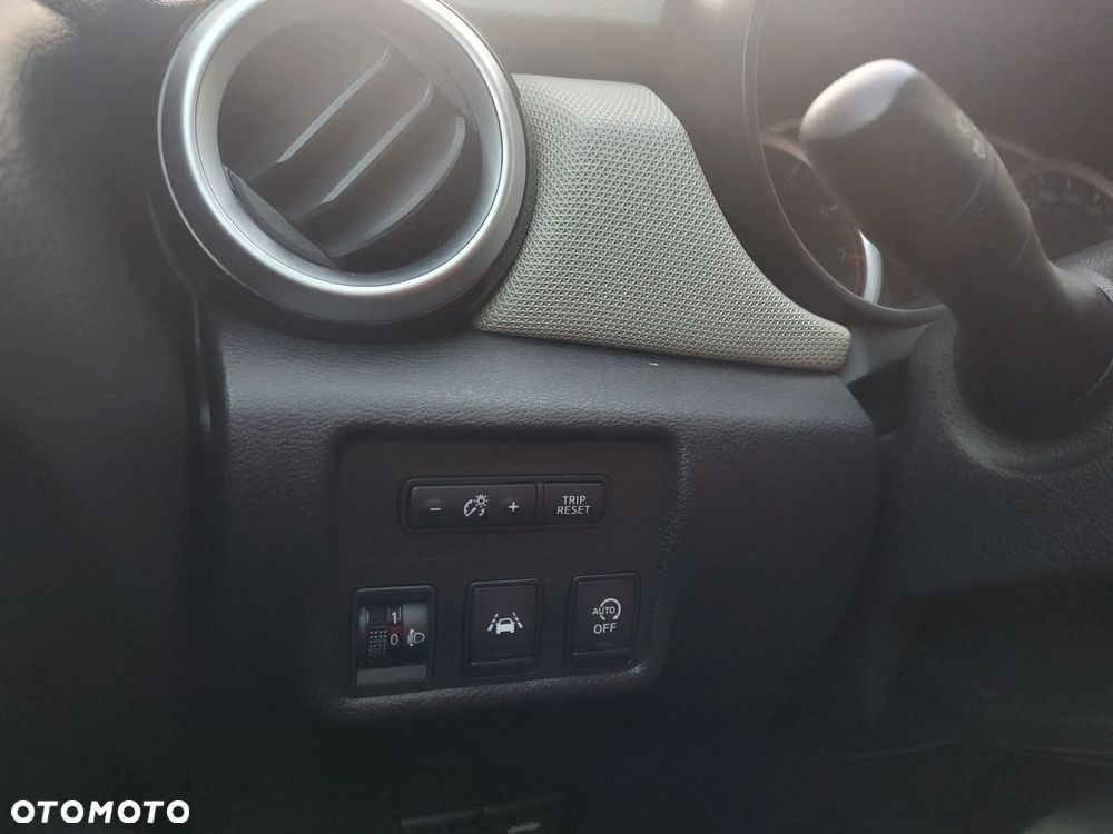 Nissan Micra - 9