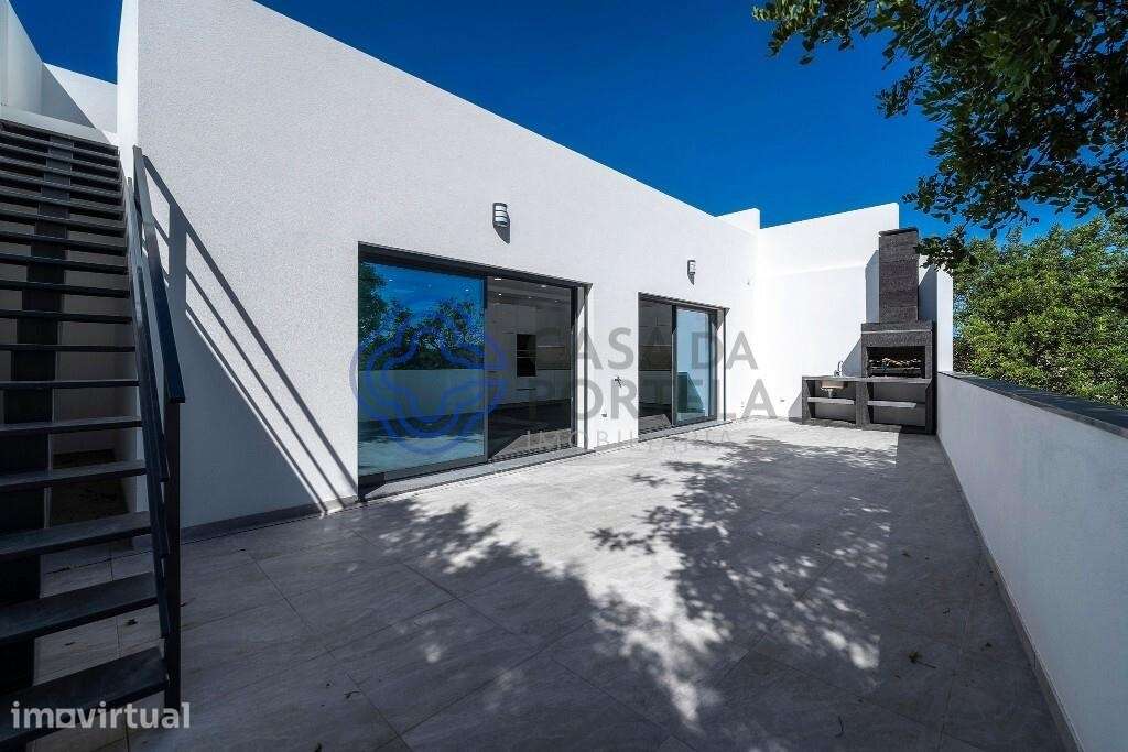 Moradia T2 de Construção Nova, São Brás de Alportel, Algarve - Grande imagem: 2/34