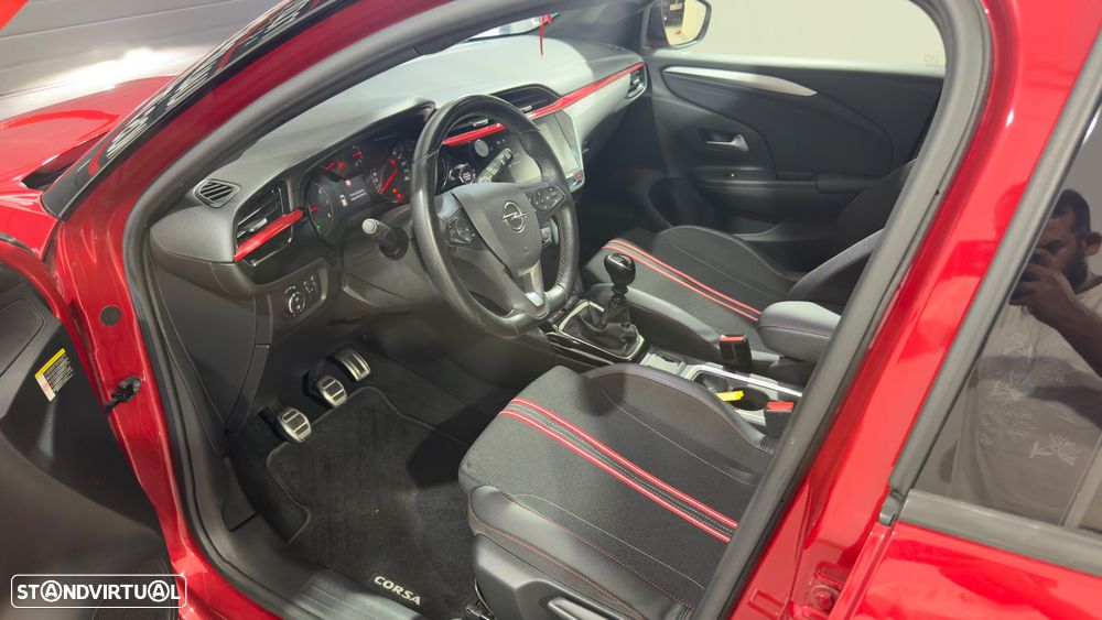 Opel Corsa 1.2 T GS Line - 11
