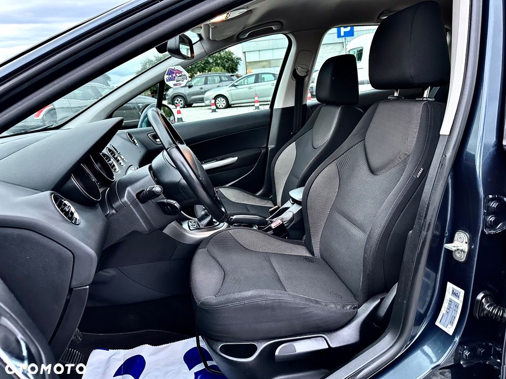 Peugeot 308 1.6 HDi Premium - 5