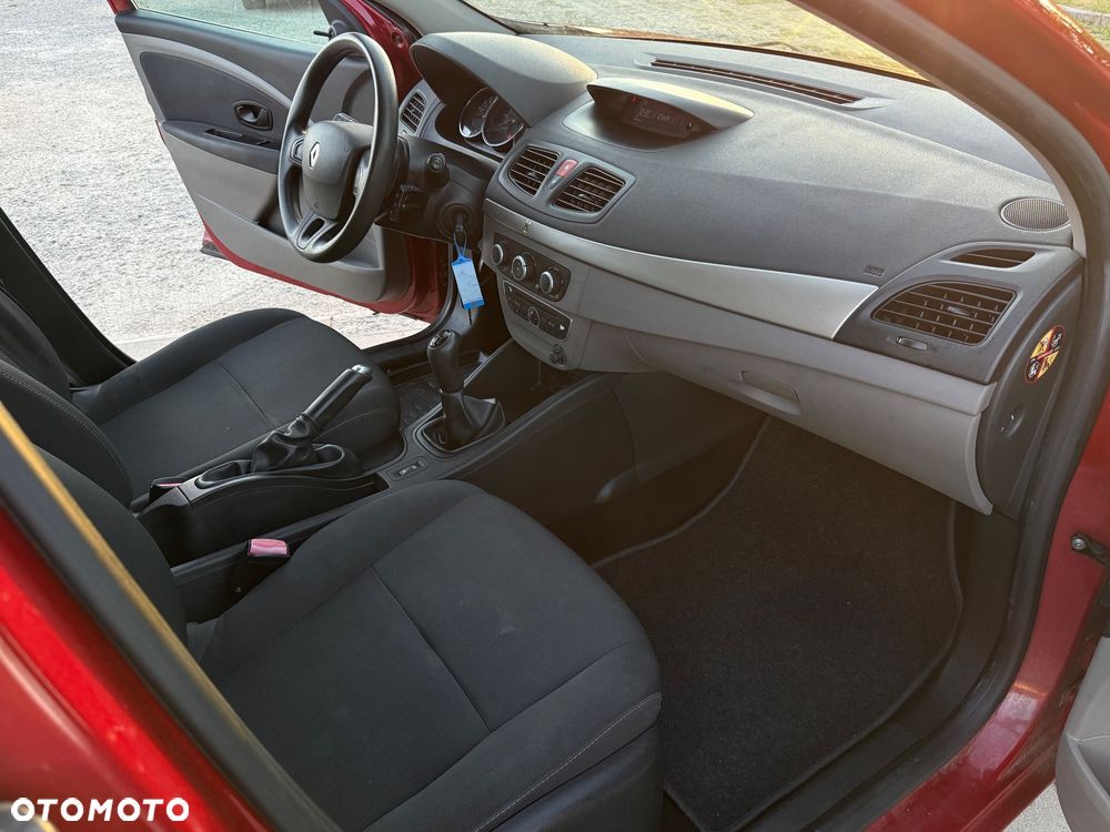 Renault Megane 1.6 16V 100 Expression - 7
