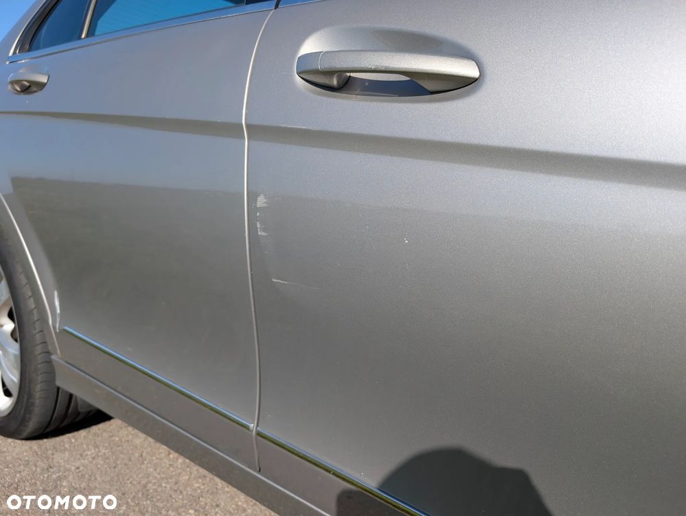 Mercedes-Benz Klasa C 320 CDI Avantgarde 4-Matic - 26