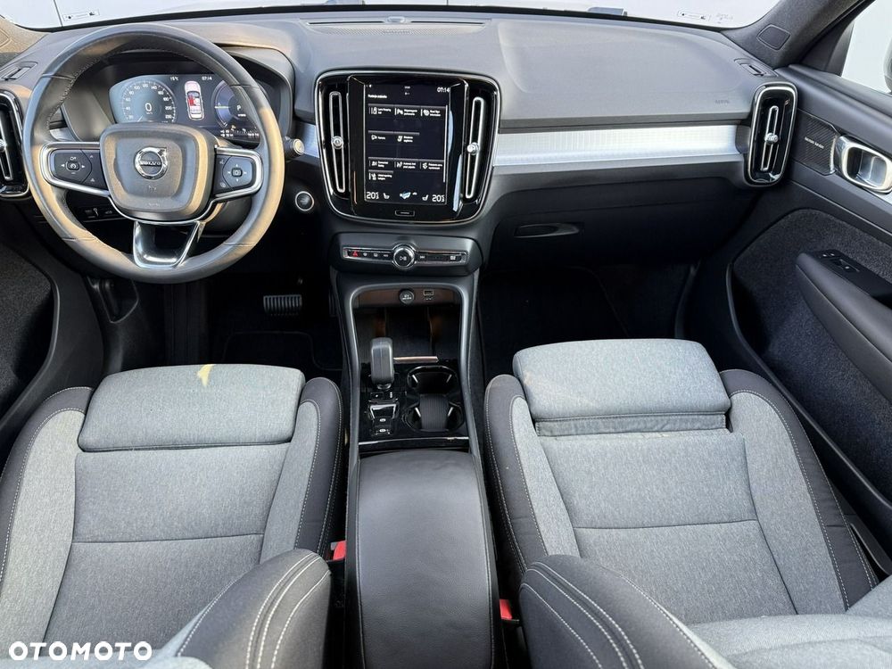 Volvo XC 40 T4 Recharge DKG Plus Bright - 24