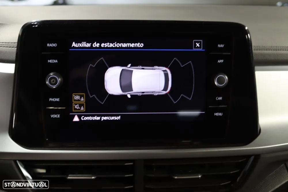 VW T-Roc 1.5 TSI Life DSG - 41